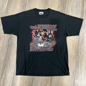 VTG 2001 Iverson Mutombo NBA Philadelphia 76ers Sixers Dual Attack T-Shirt XL